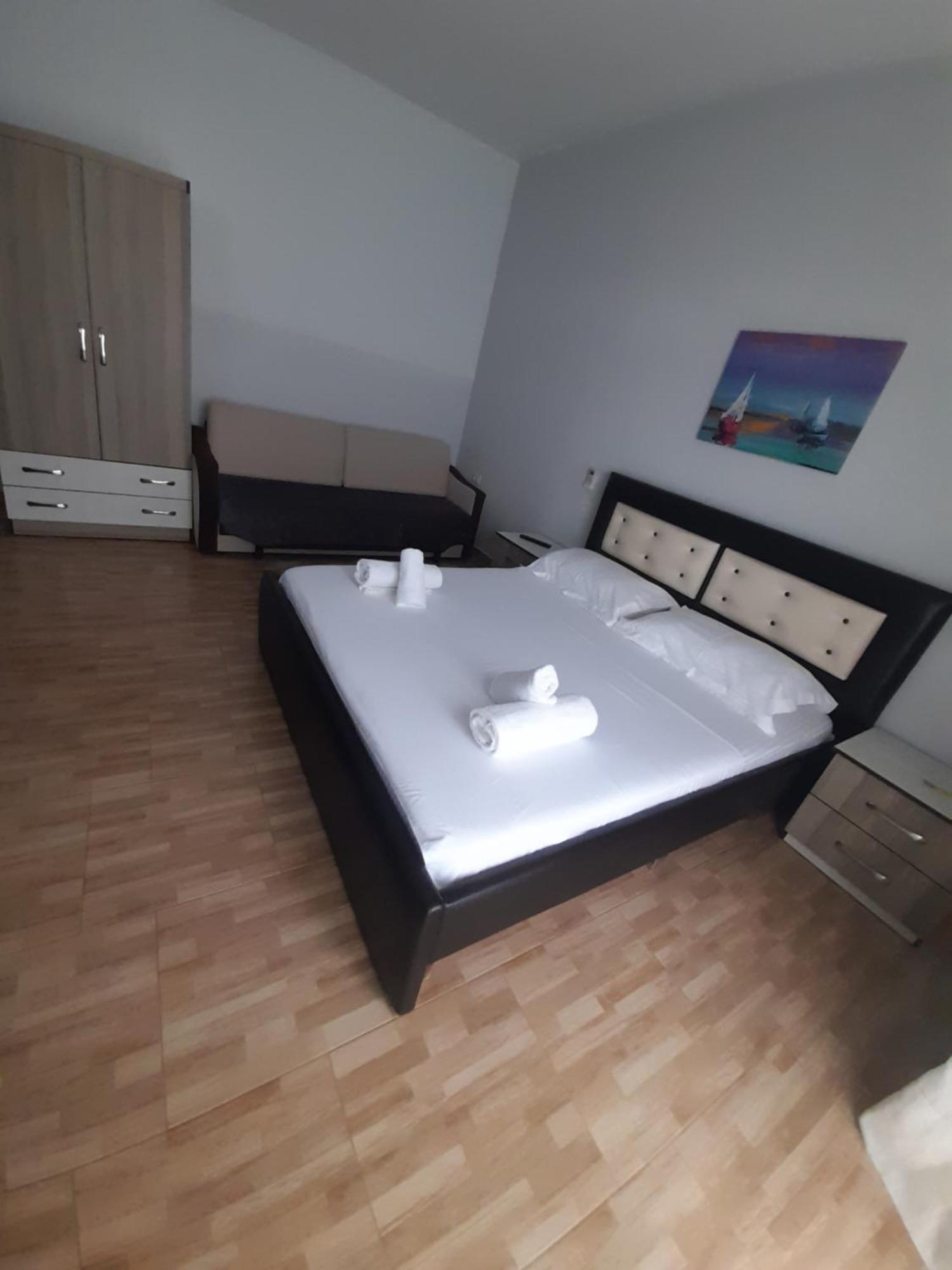 Guesthouse Noan&Yliona Ksamil Quarto foto